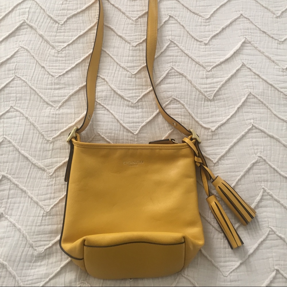 Vintage Coach yellow leather bag